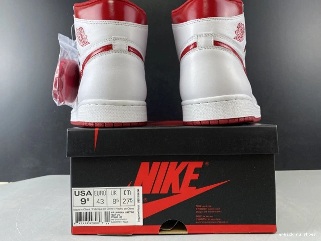 Cheap 555088-103 Red Metallic 1 Retro Air (2017) Jordan 0719